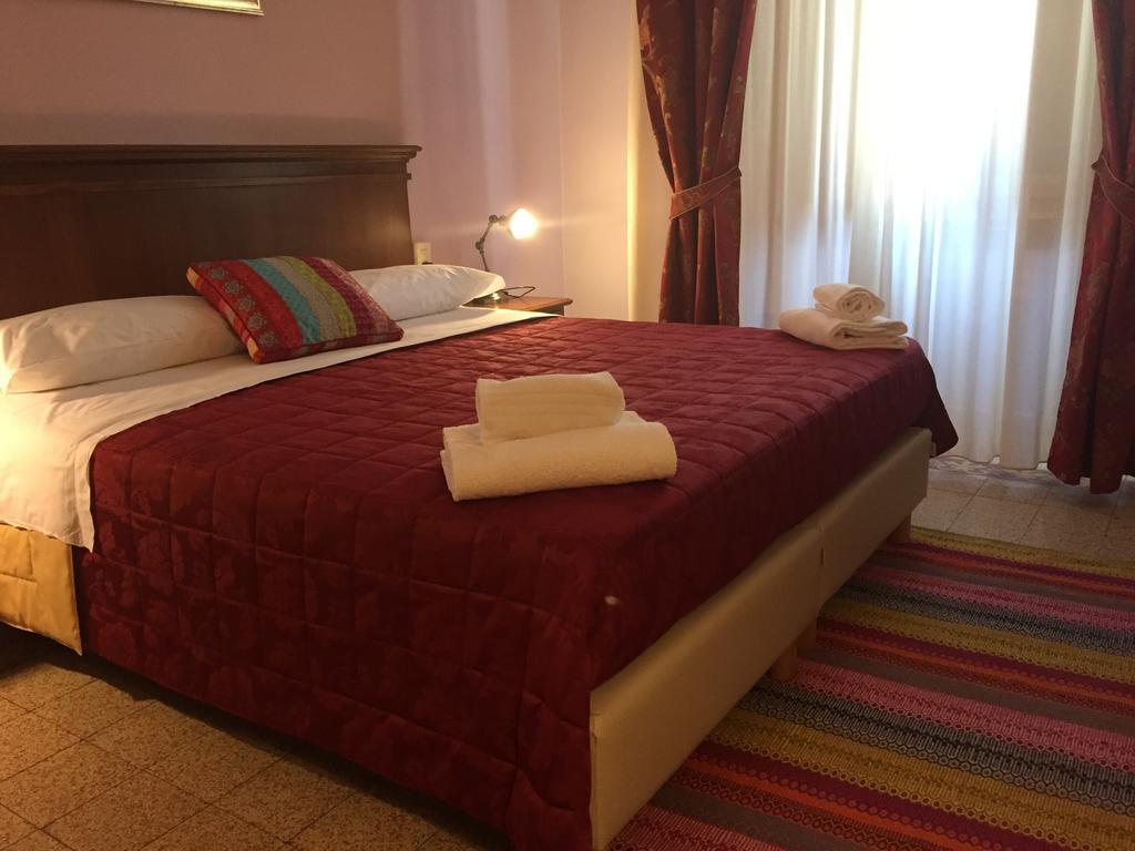 Astrid Hotel Florence Chambre photo